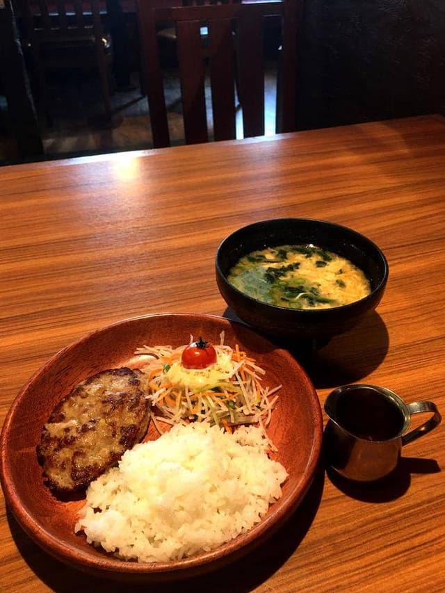 びっくりドンキー 石山通り店 - サブ画像1