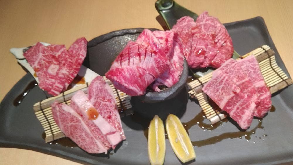 福島 焼肉 藤四郎