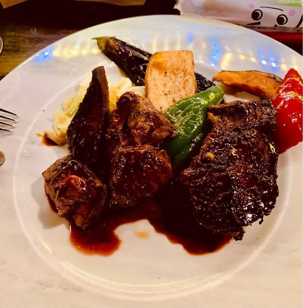 ダン・ドゥ・リヨン 〈シチューとステーキの店〉