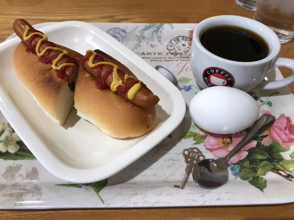 バスストップ2
