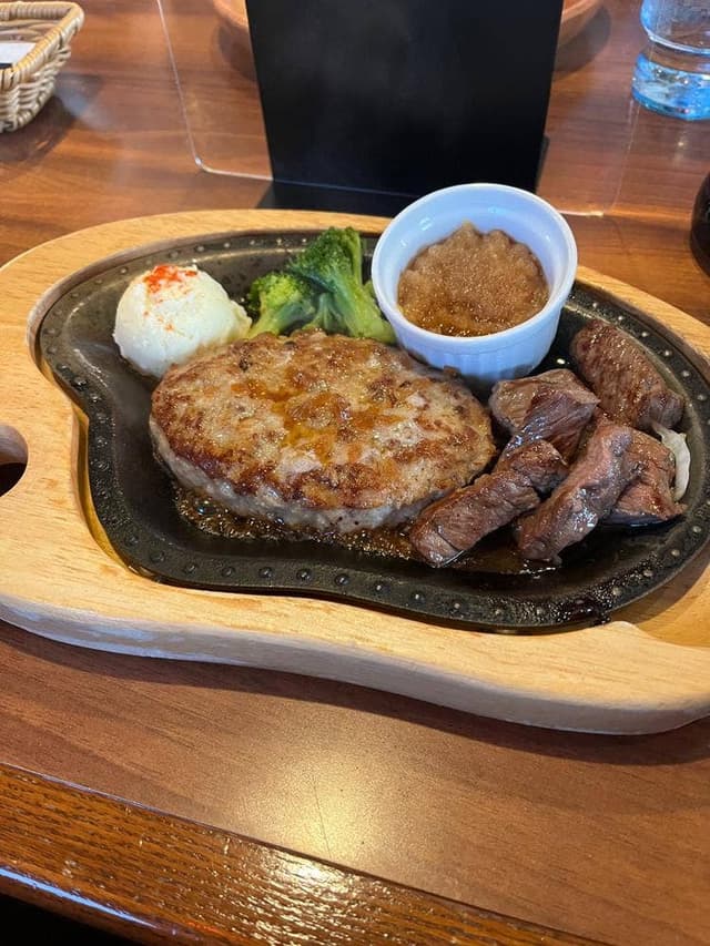 びっくりドンキー 三ノ輪店 - サブ画像3