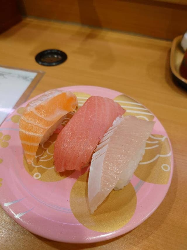 ファミリーすし もりもり 福久店 - サブ画像1