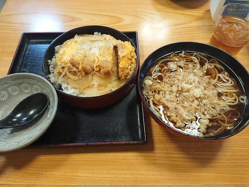 そば源