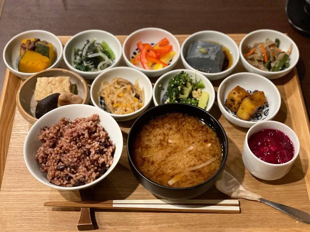 こまきしょくどう 鎌倉不識庵