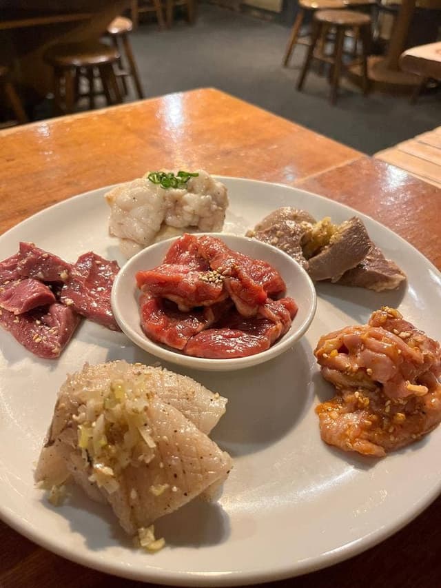 新宿ホルモン - サブ画像1