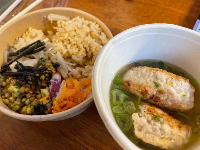 籃らん 煮込みとお惣菜スタンド - サブ画像3