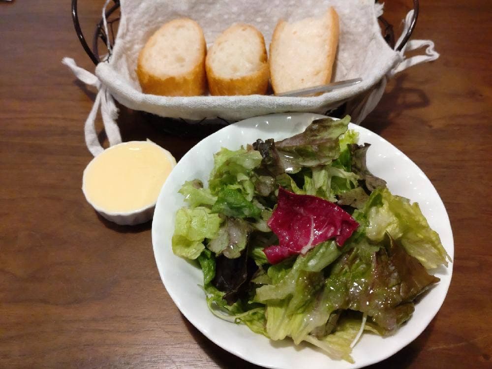 カフェ&ワイン フィリップ