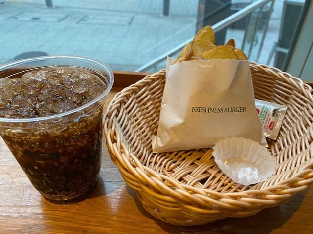 フレッシュネスバーガー 蒲田店 - サブ画像3