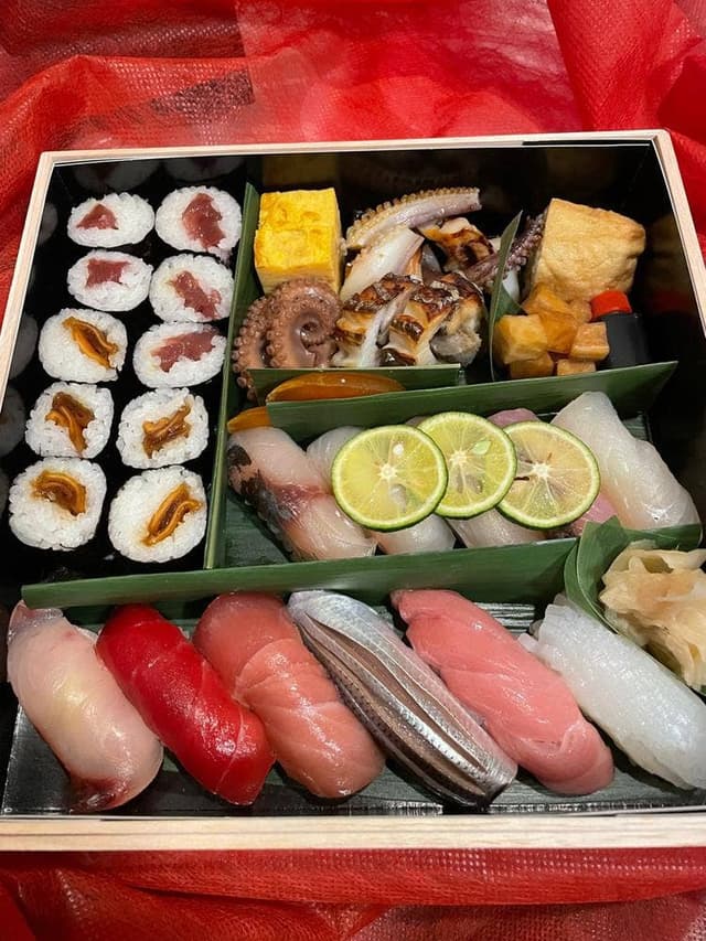 すし処 瀬戸 - サブ画像2