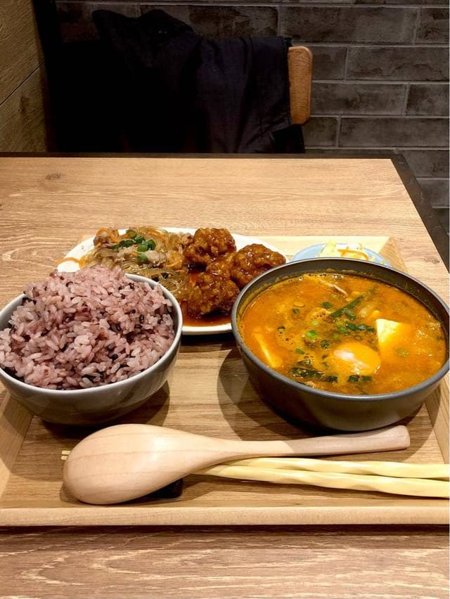 ごはんすすむ by.Komeraku 横浜ポルタ店 - サブ画像2