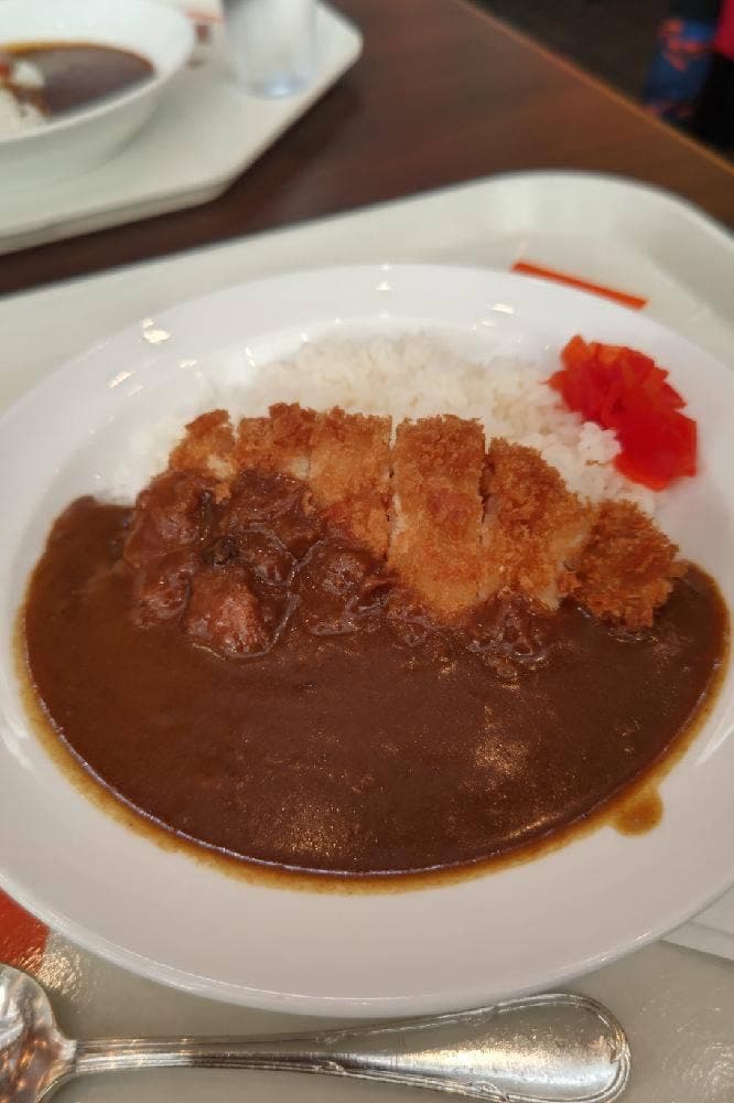 カフェテリア ルミエール