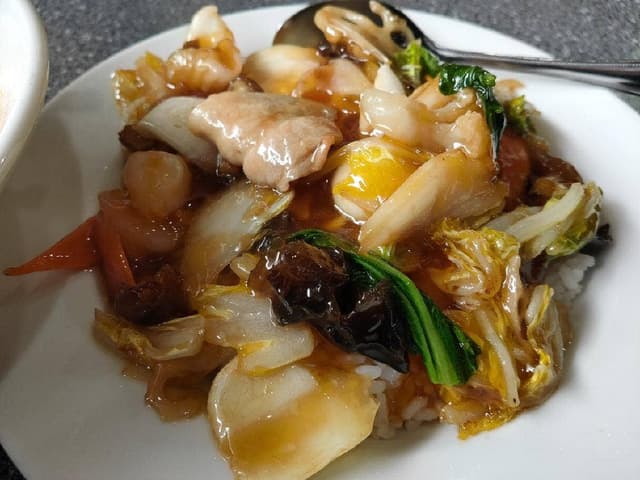 台湾料理 食べ楽 - サブ画像1