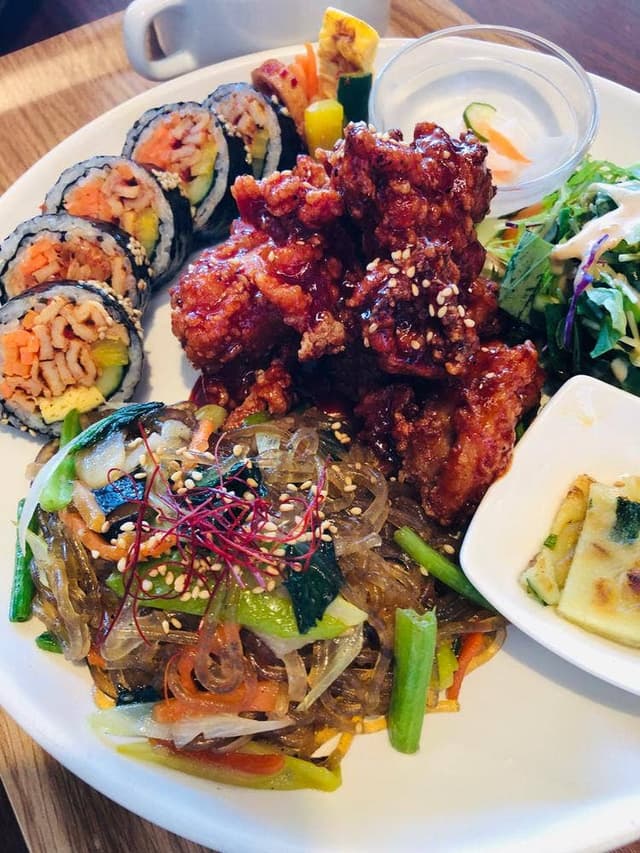 MOON-GA CAFE - サブ画像3