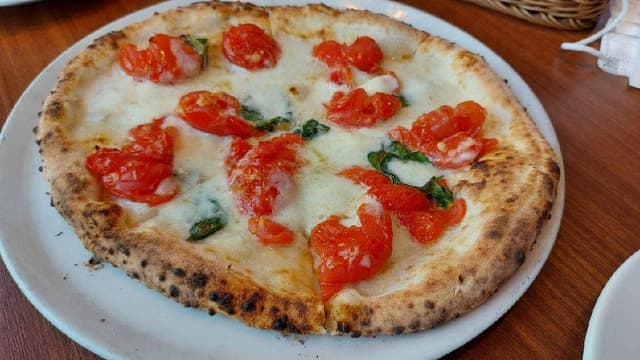 PIZZA SALVATORE CUOMO 白金店 - サブ画像1