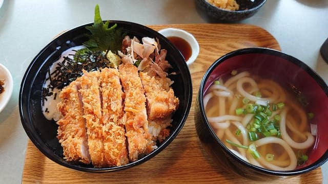 三心うどん - サブ画像2