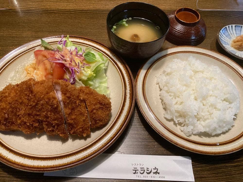 レストランデラシネ