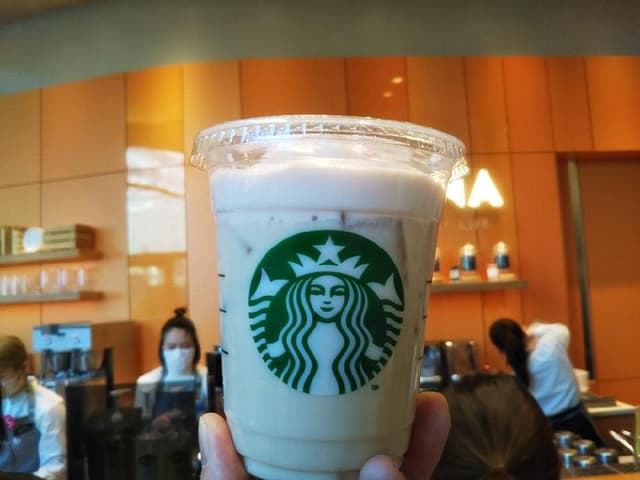 スターバックス コーヒー LUCUA 2階店 - サブ画像3