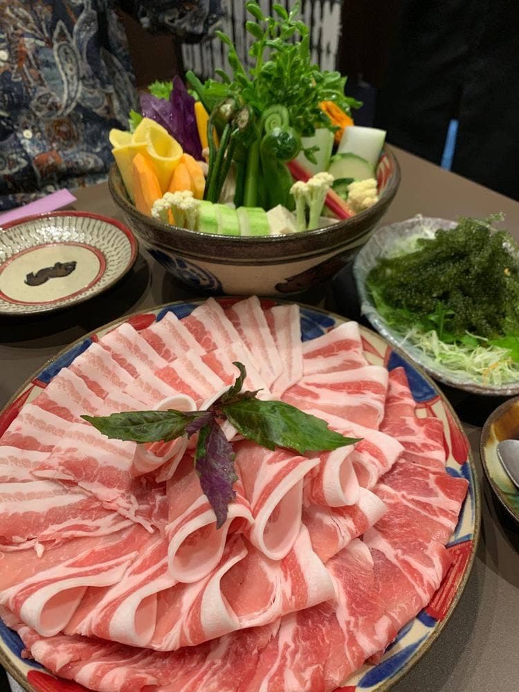 金武アグーしゃぶしゃぶ金武 本店