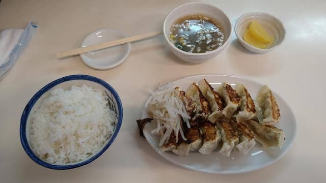 ぎょうざ、らーめん 餃子屋 - サブ画像2