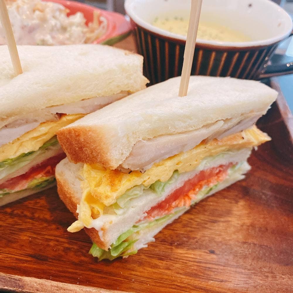 ニーゴー カフェ