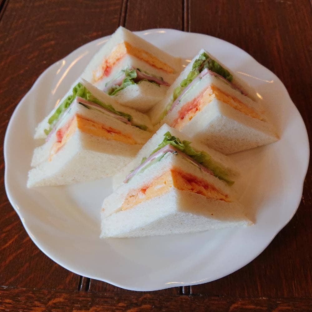 cafe LEON