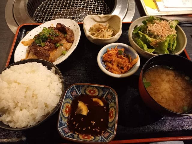 ぶつぎり焼肉 M 福島本店 +松阪牛 - サブ画像1