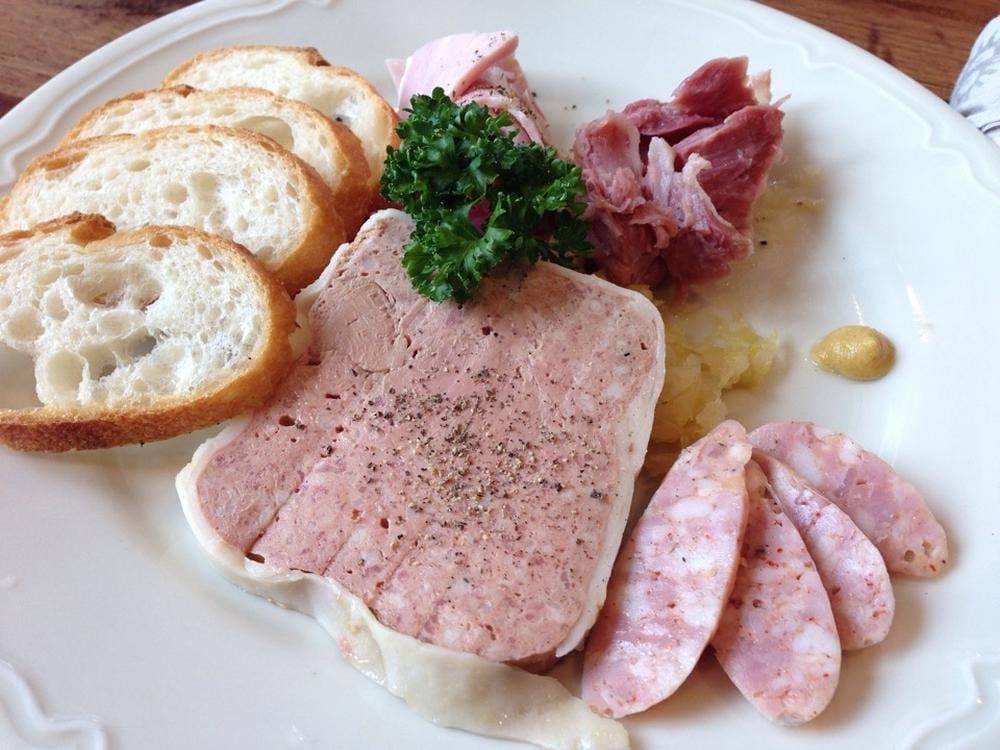 つばめグリル ルミネ横浜店