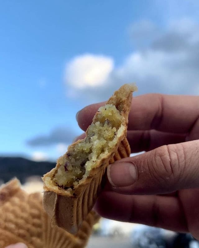 幸せの黄金鯛焼き 医大前店 - サブ画像2