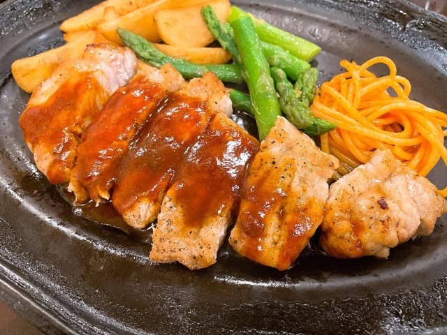 東都グリル - サブ画像1