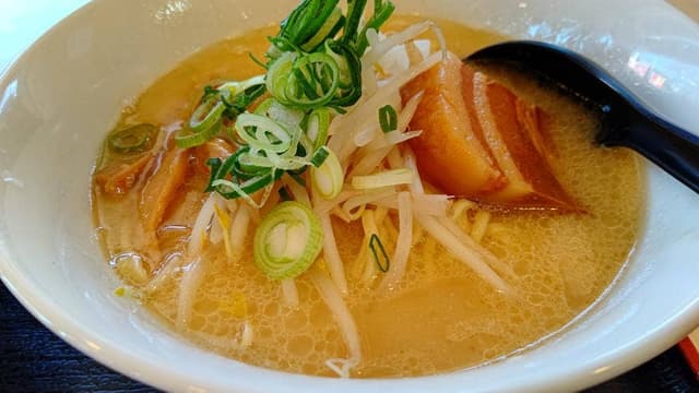 大鷹ラーメン - サブ画像1