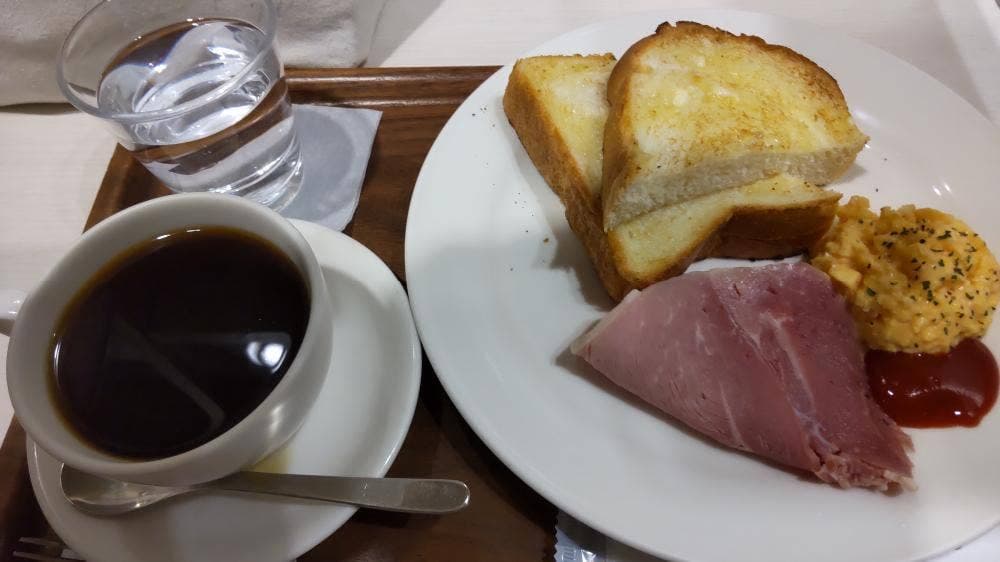 BOOK COMPASS Cafe エキュート東京店