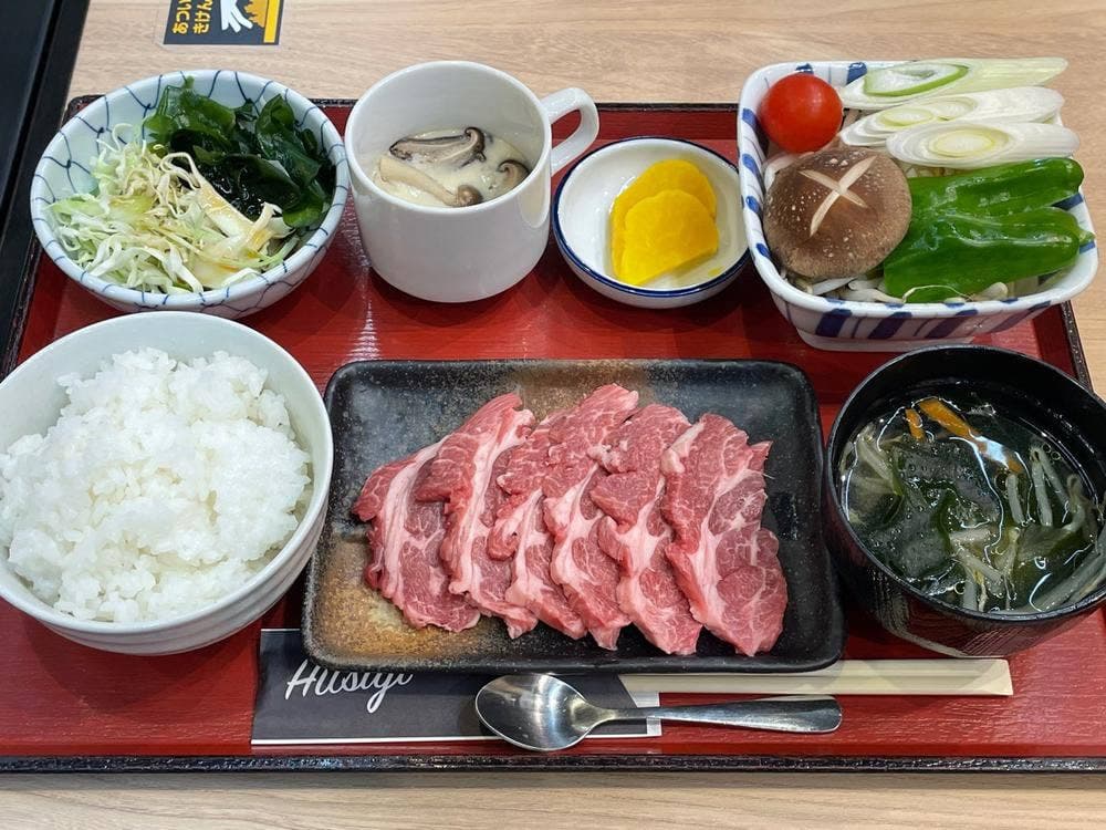 金澤ひつじ 野々市店