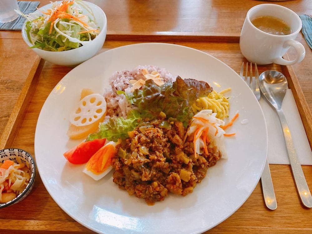 畠瀬本店 食品部