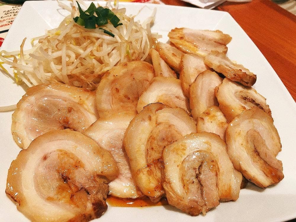 うまい肉と麺の店 ヨネ家