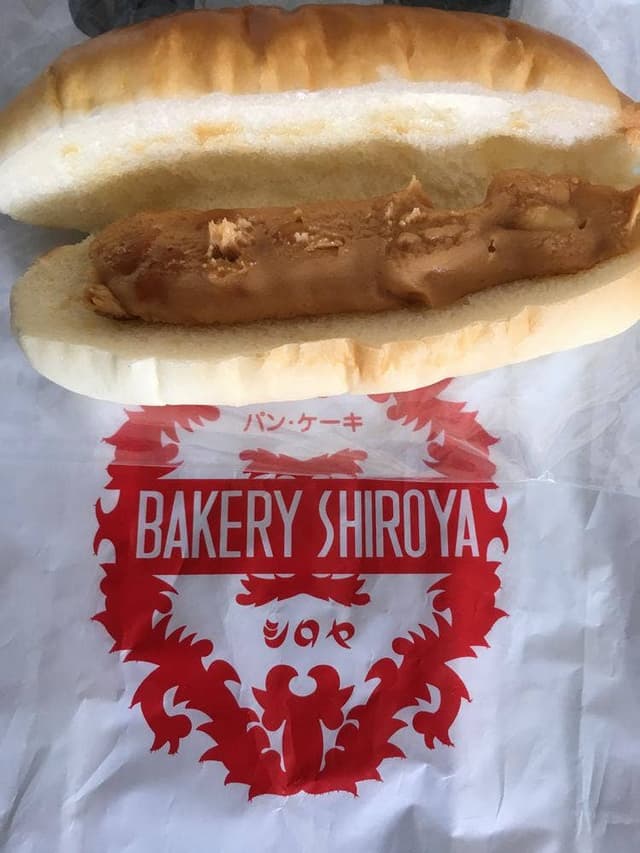 シロヤベーカリー 博多駅いっぴん通り店 - サブ画像2