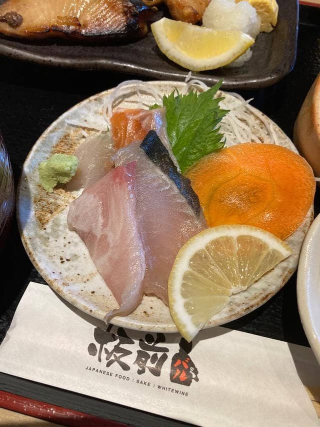 板前バル LIVE FISH MARKET 新宿店 - サブ画像2
