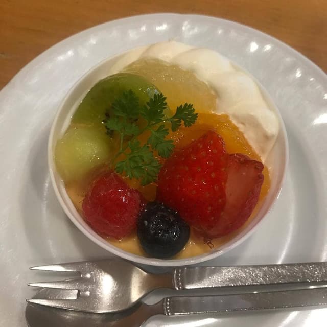 カフェ・メディオ横浜店 - サブ画像1