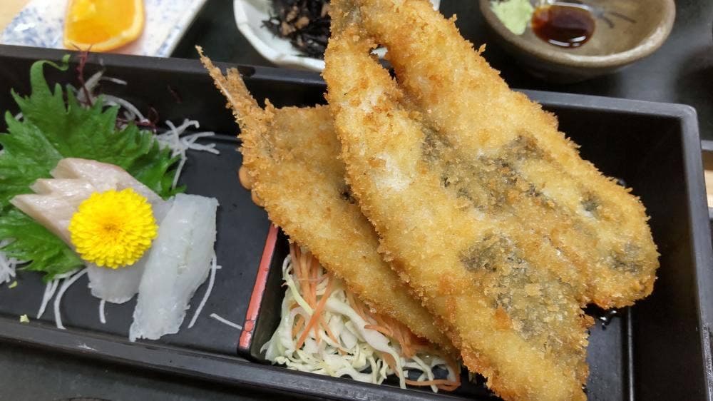 まるけん