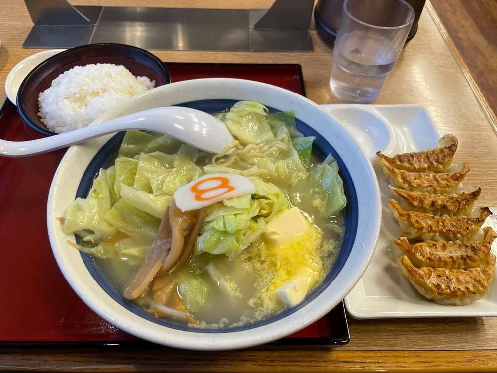 8番らーめん もりの里店