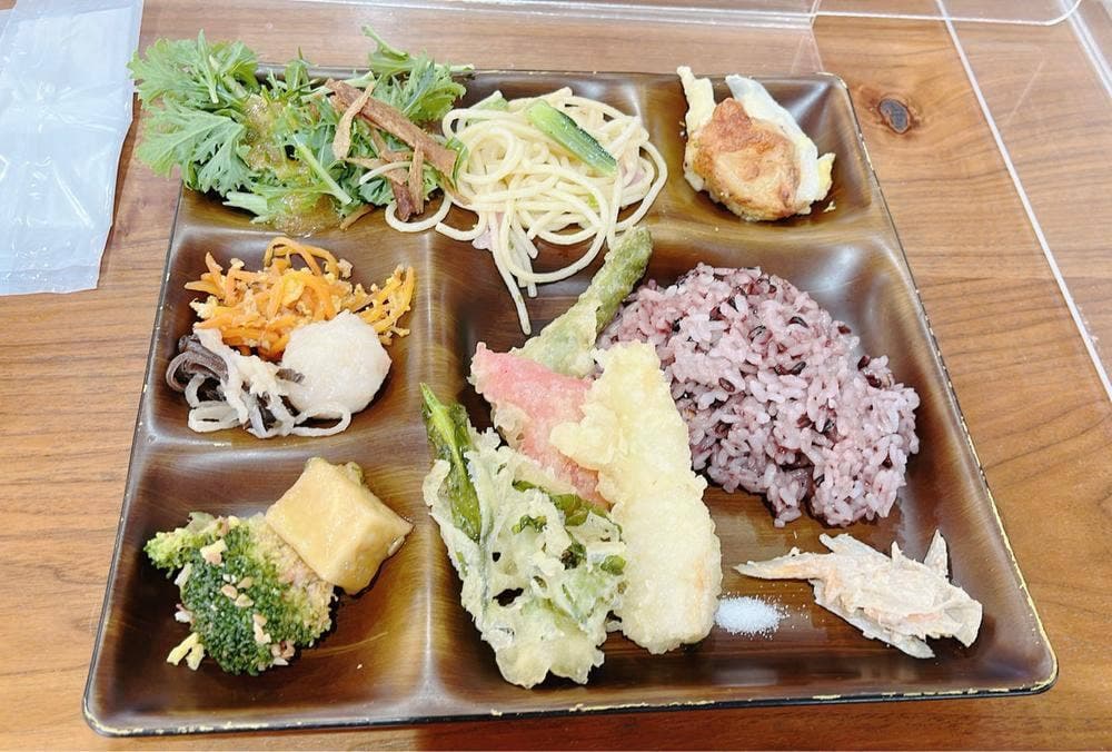 ビュッフェレストラン 奥河内