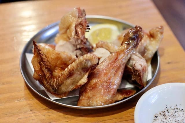 餃子のネオ大衆酒場 ニューカムラ - サブ画像1