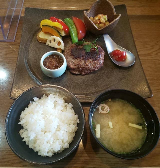 村の食堂・畑の台所 麦の楽園 ろまんちっく村 - サブ画像1