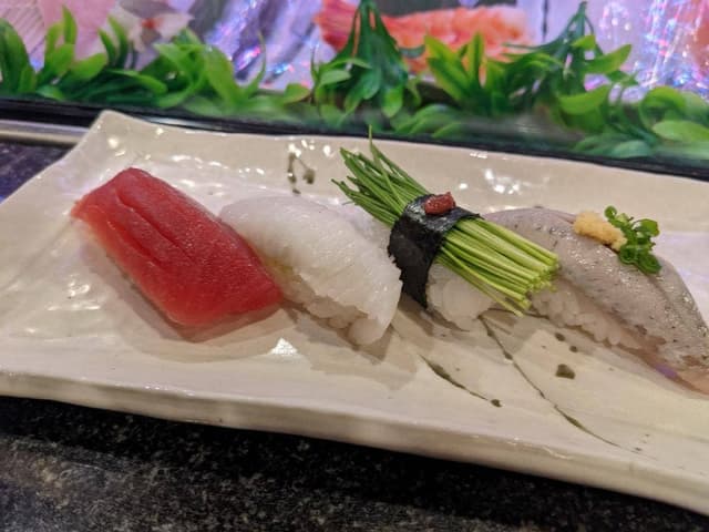 立喰寿司 まんぼう 野毛たべもの横丁 - サブ画像3