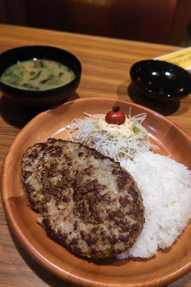 びっくりドンキー 石山通り店