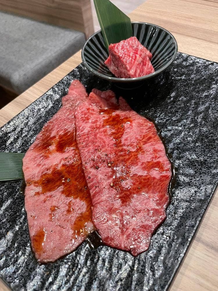 焼肉やまもと