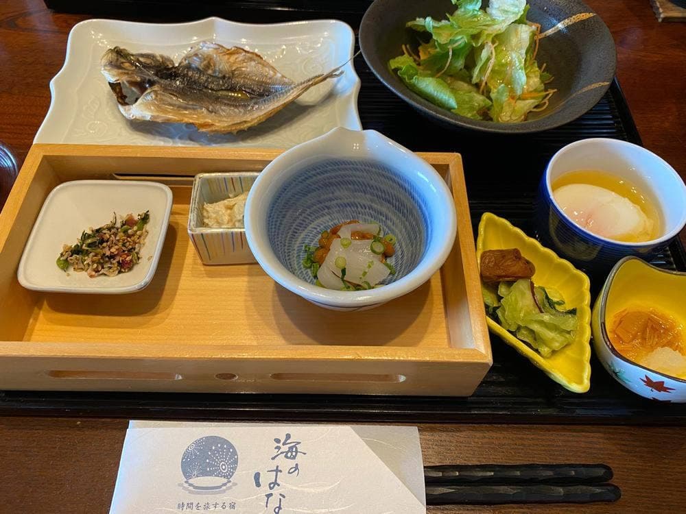 時間を旅する宿 海のはな