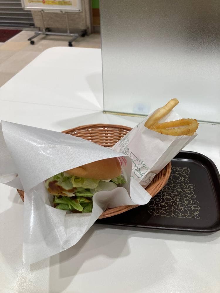 モスバーガー イーサイト高崎店