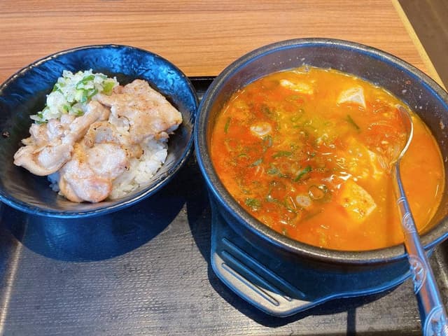 韓丼 北九州黒崎店 - サブ画像1