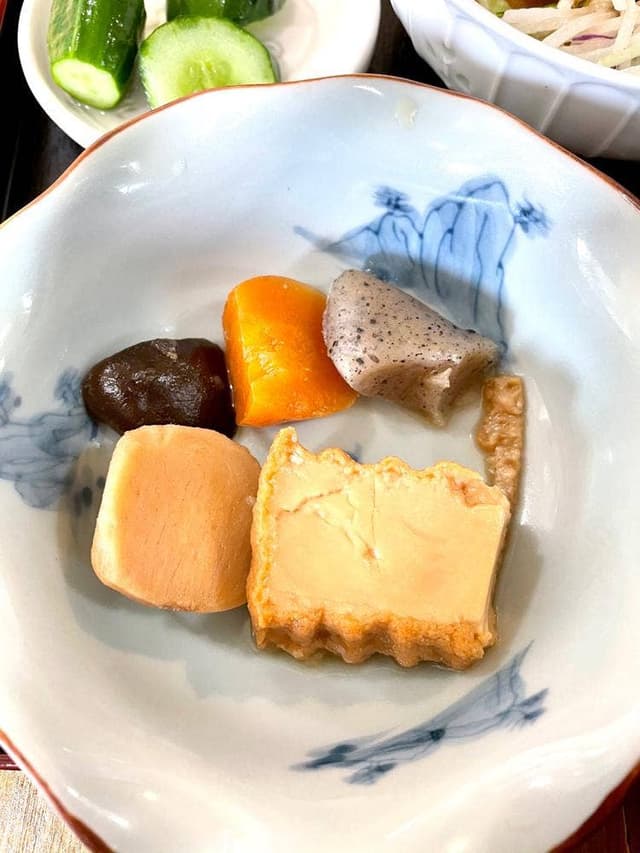 市場食堂 鮪屋鯛蔵 - サブ画像1