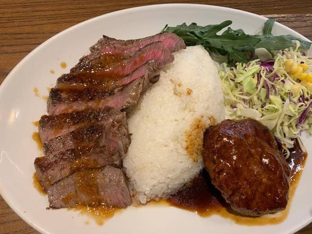 洋食 ひいき屋 - サブ画像1